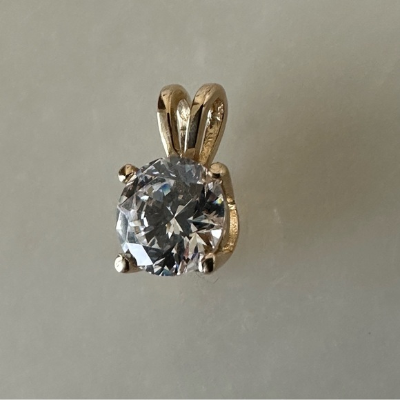 14k Solid Gold 6mm Brilliant Cut CZ Pendant - Picture 13 of 15